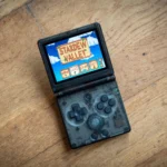 Anbernic RG35XXSP chạy game Stardew Valley qua Moonlight