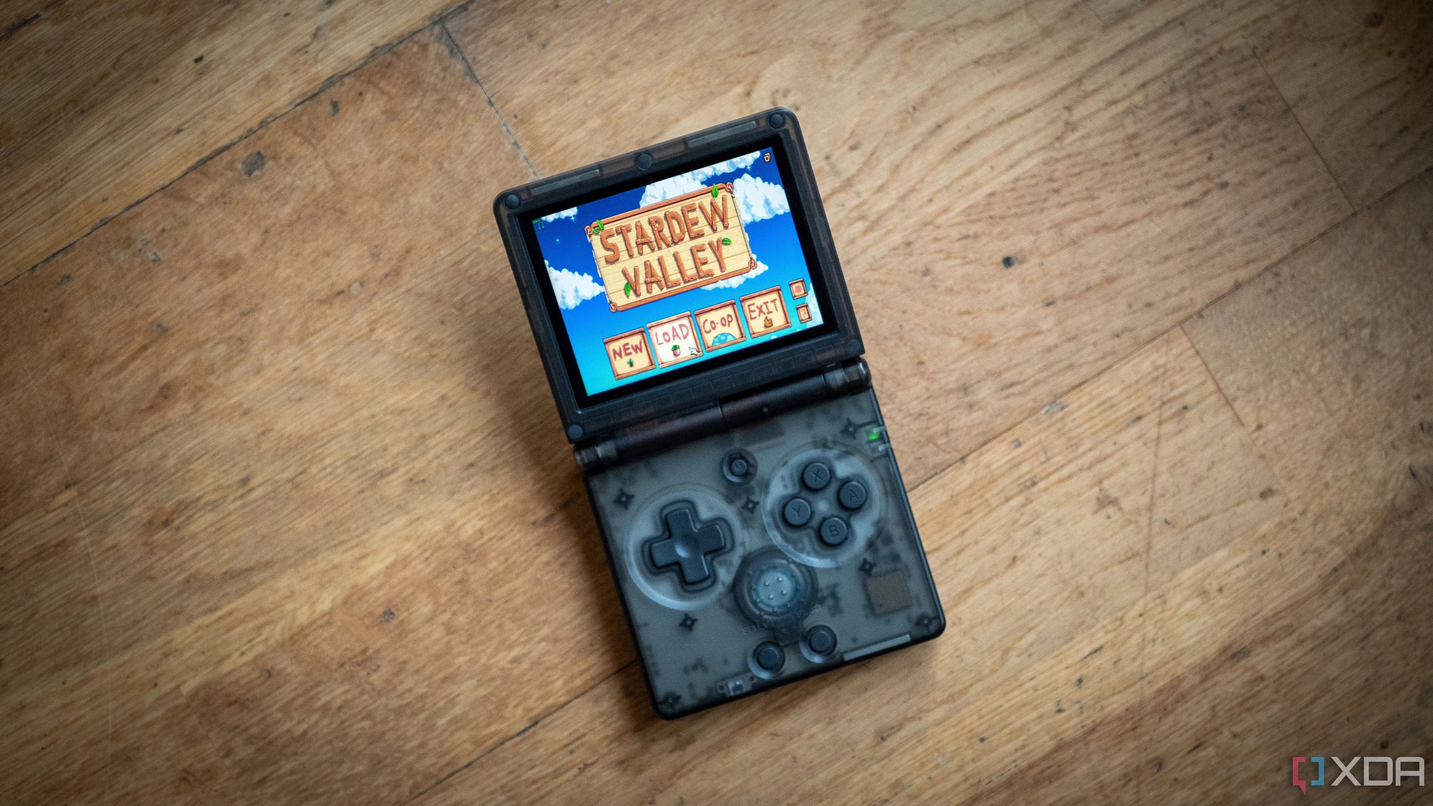 Anbernic RG35XXSP chạy game Stardew Valley qua Moonlight