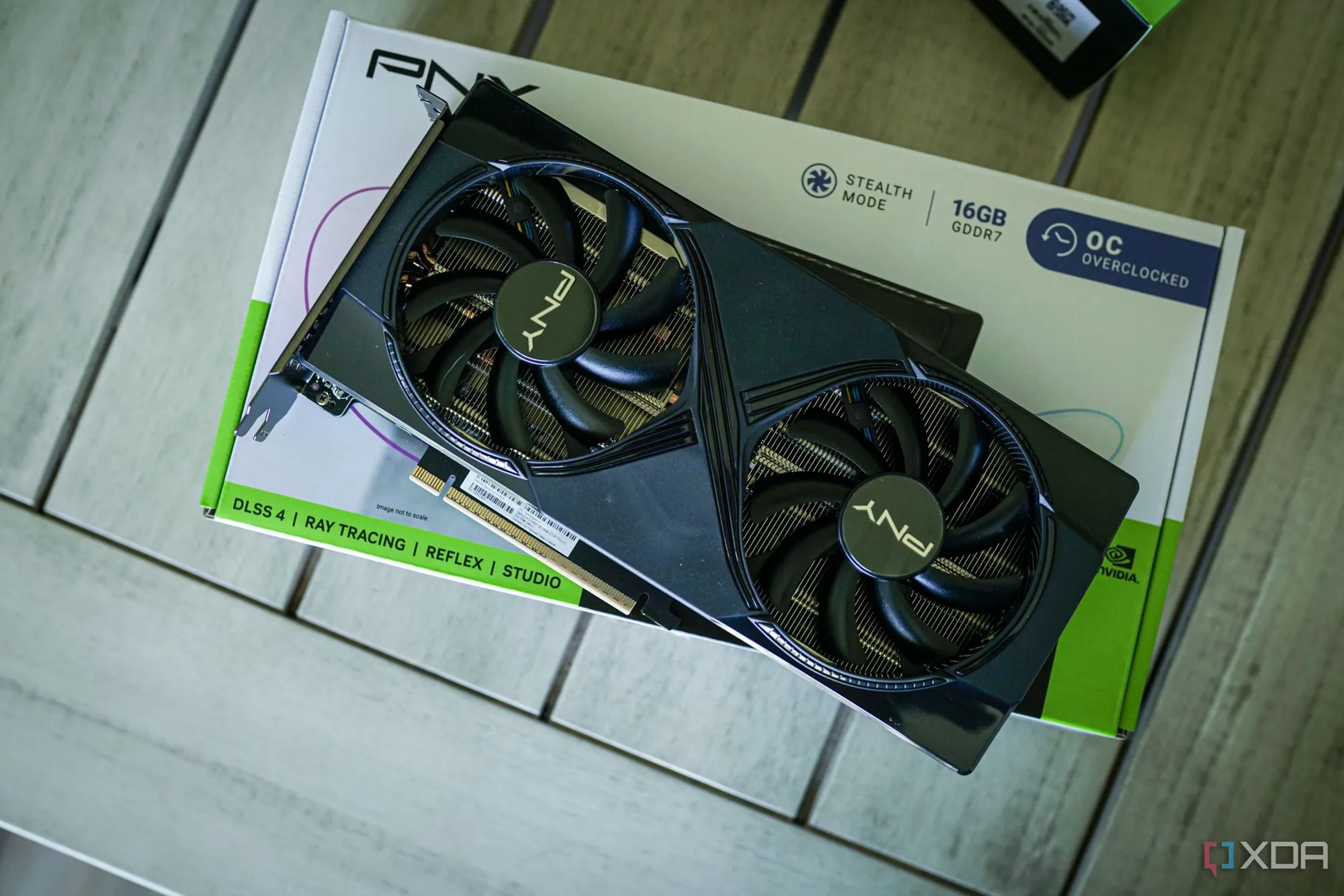 Card đồ họa Nvidia GeForce RTX 5060, thiết bị đang gặp phải sự cố màn hình đen