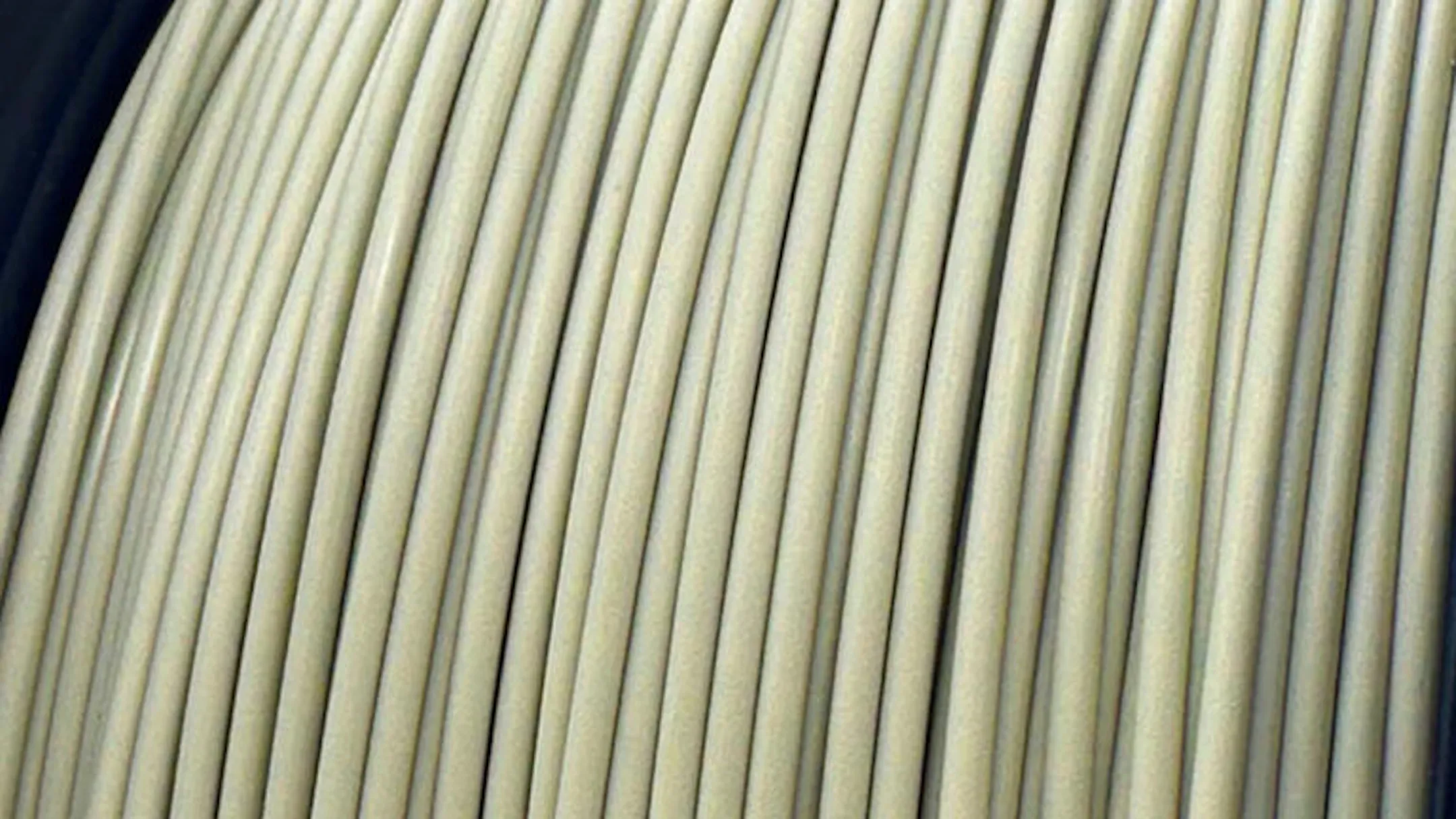 Cuộn filament PLA màu Platinum cổ điển dùng cho máy in 3D, tái hiện sắc thái thiết bị Mac thập niên 80.