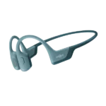 Hình ảnh thực tế tai nghe Shokz OpenRun Pro đeo trên đầu, thể hiện thiết kế open-ear phù hợp cho thể thao