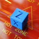 Khối lập phương XYZ dùng để hiệu chuẩn độ chính xác kích thước máy in 3D