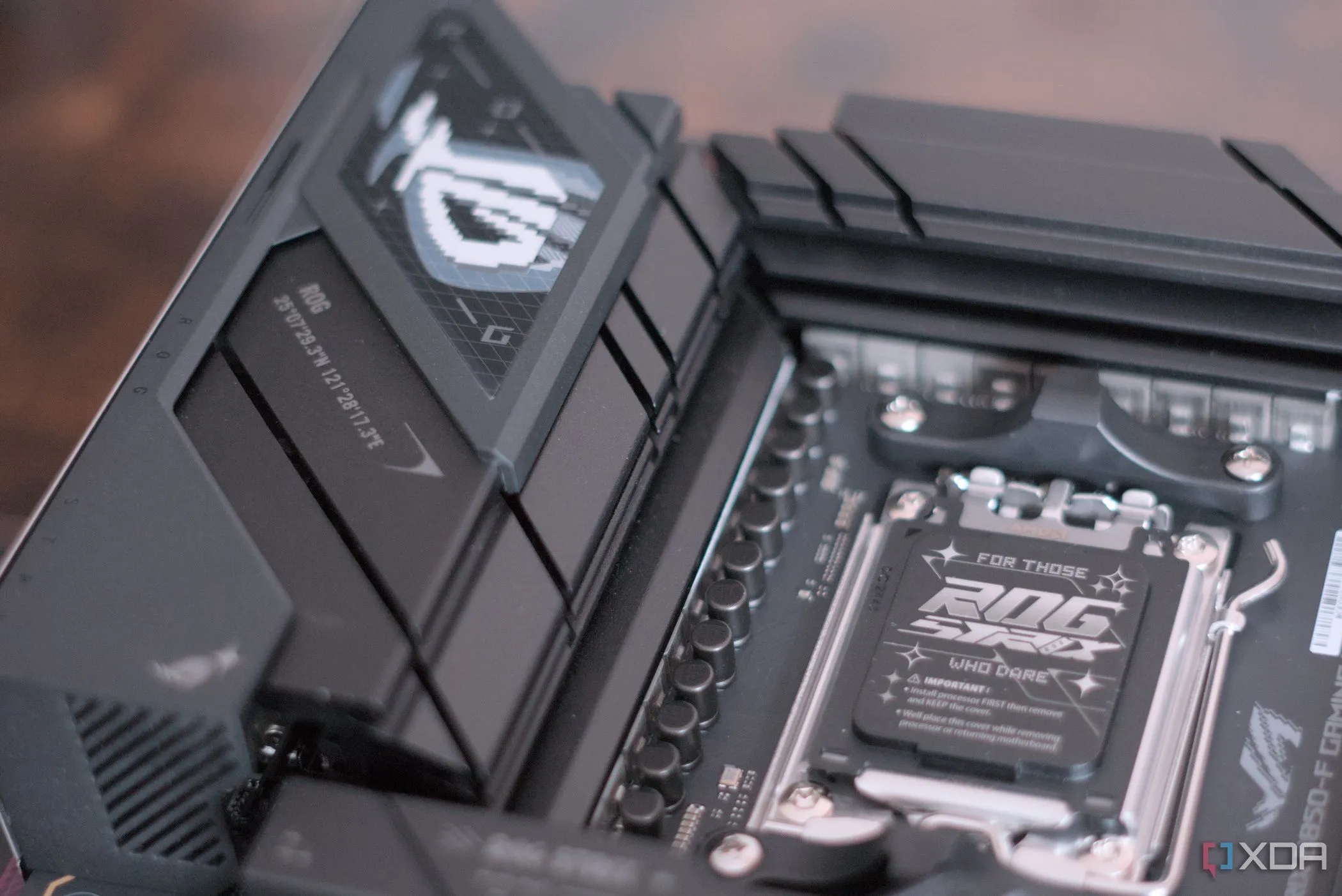 Khu vực VRM trên bo mạch chủ ASUS ROG Strix B850-F Gaming WiFi