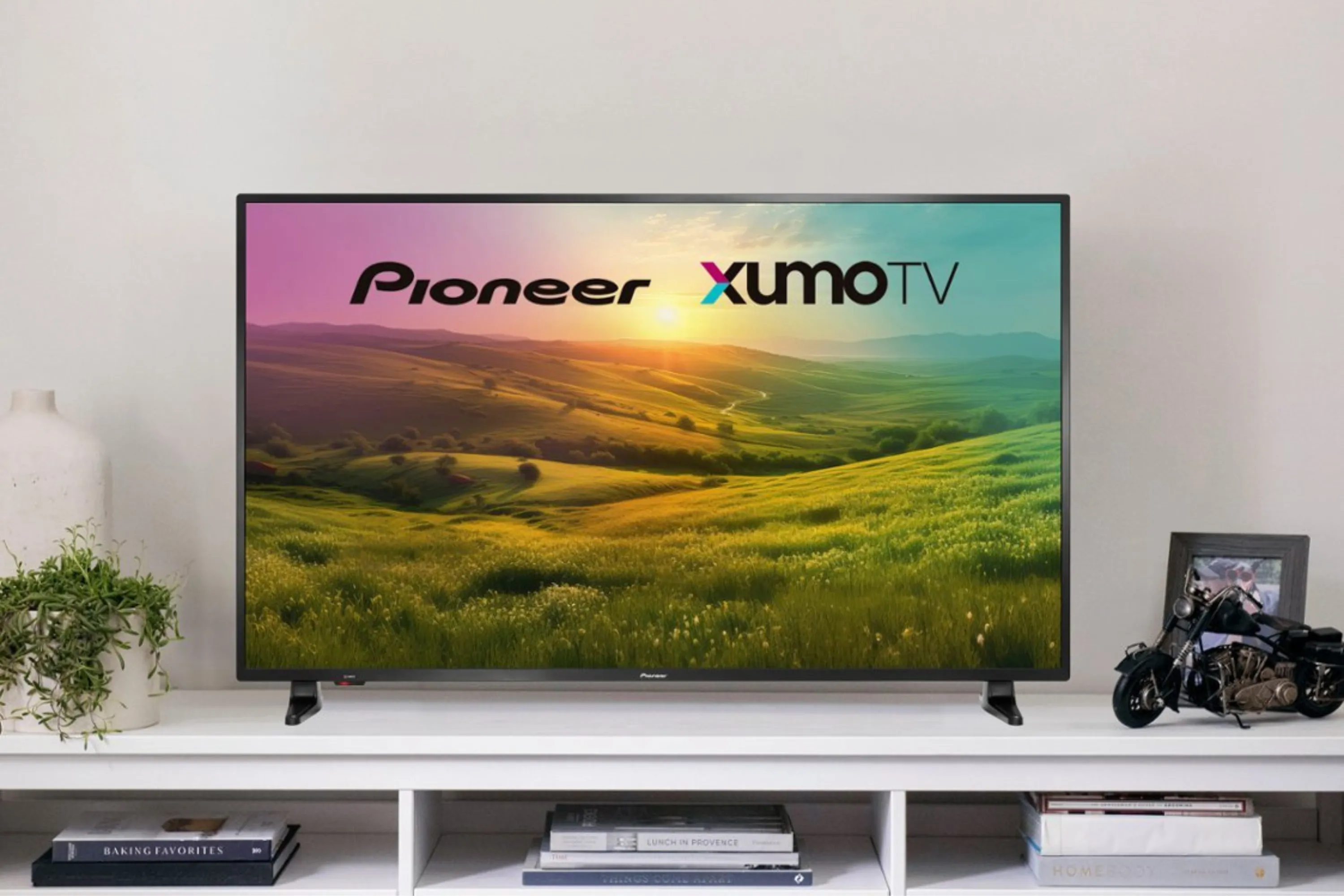 Logo và thiết kế hiện đại của Smart TV Pioneer Xumo