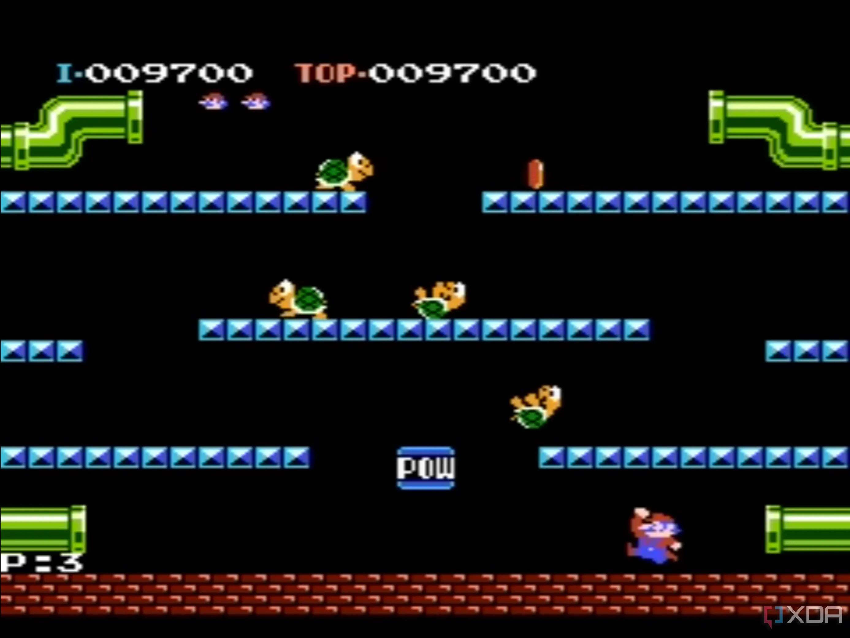 Mario và Luigi cùng hợp tác đánh bại kẻ thù trong phiên bản Mario Bros. (Classic Series) hiếm hoi trên NES.