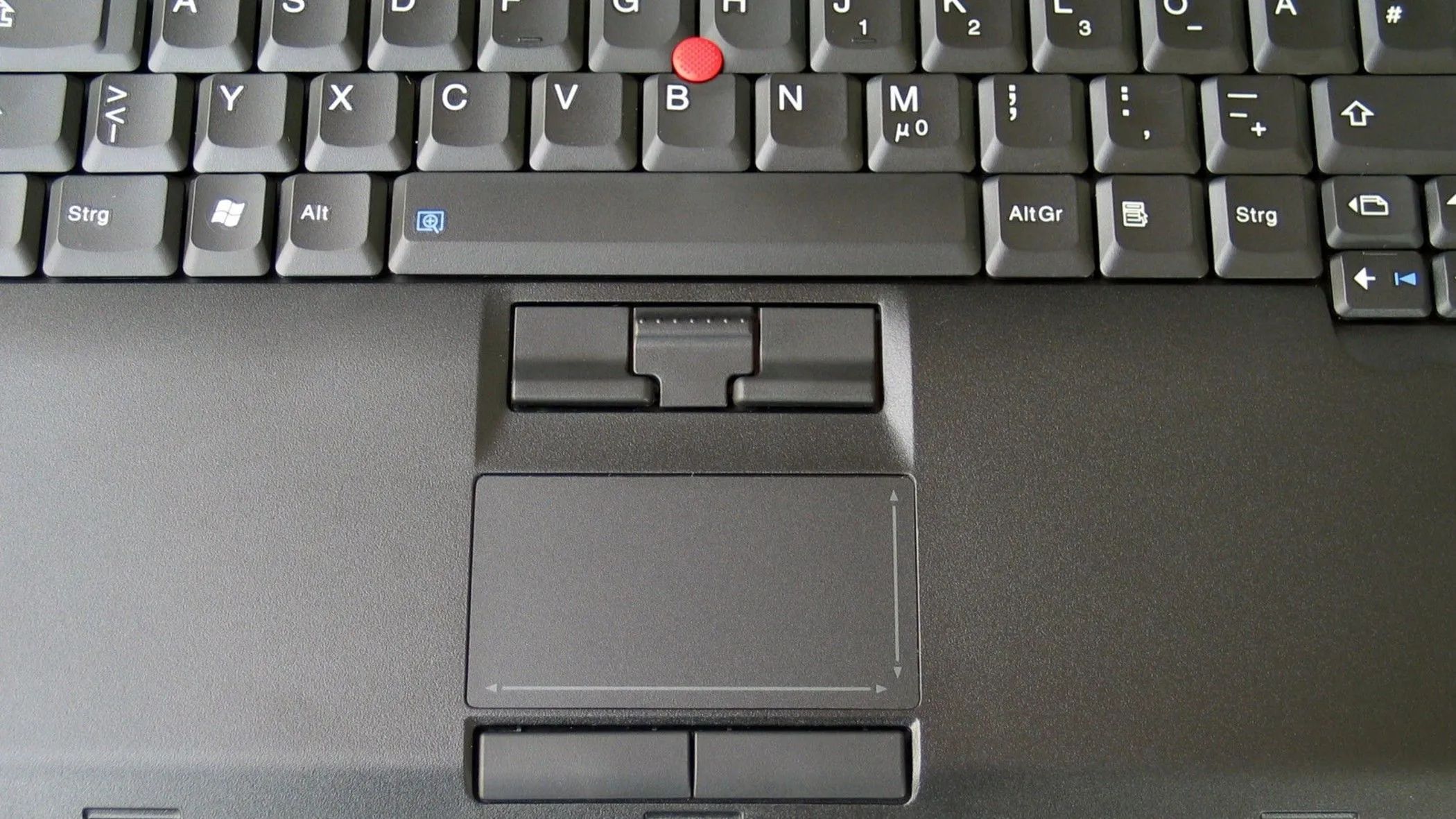 Nút chuột vật lý trên laptop Lenovo