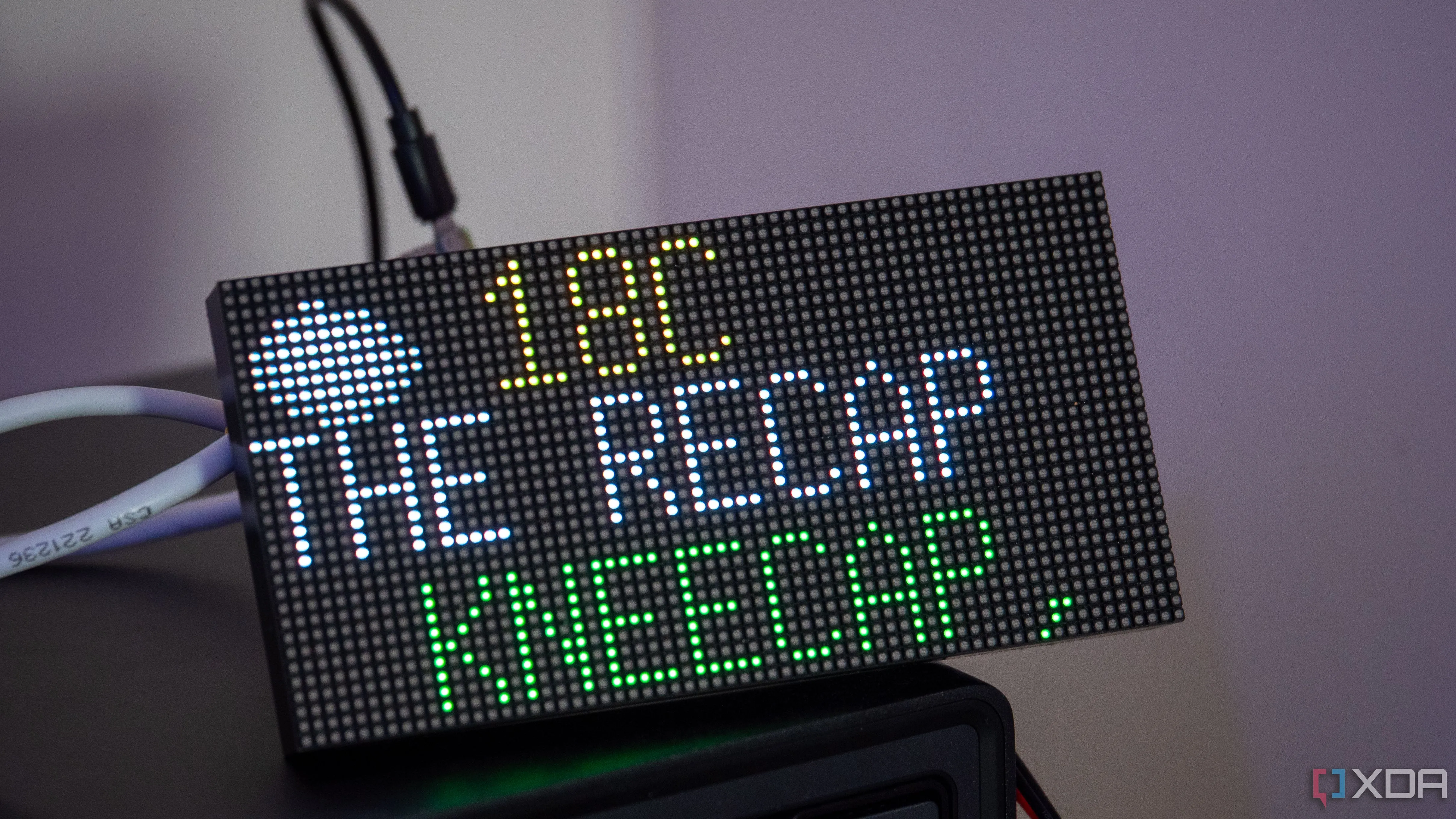 Raspberry Pi kết nối với màn hình LED ma trận Waveshare P2.5 64x32 hiển thị thông tin Spotify