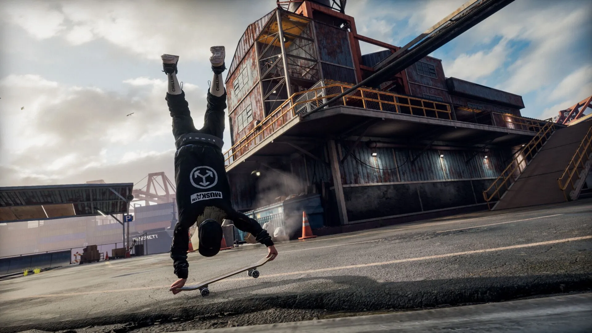 Skater thực hiện động tác handstand đầy kỹ thuật trong một màn chơi của THPS 3 + 4