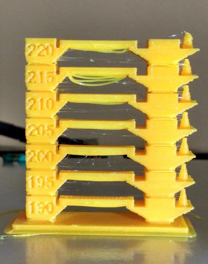 Tháp nhiệt độ giúp tối ưu cài đặt nhiệt độ vòi phun cho filament khác nhau