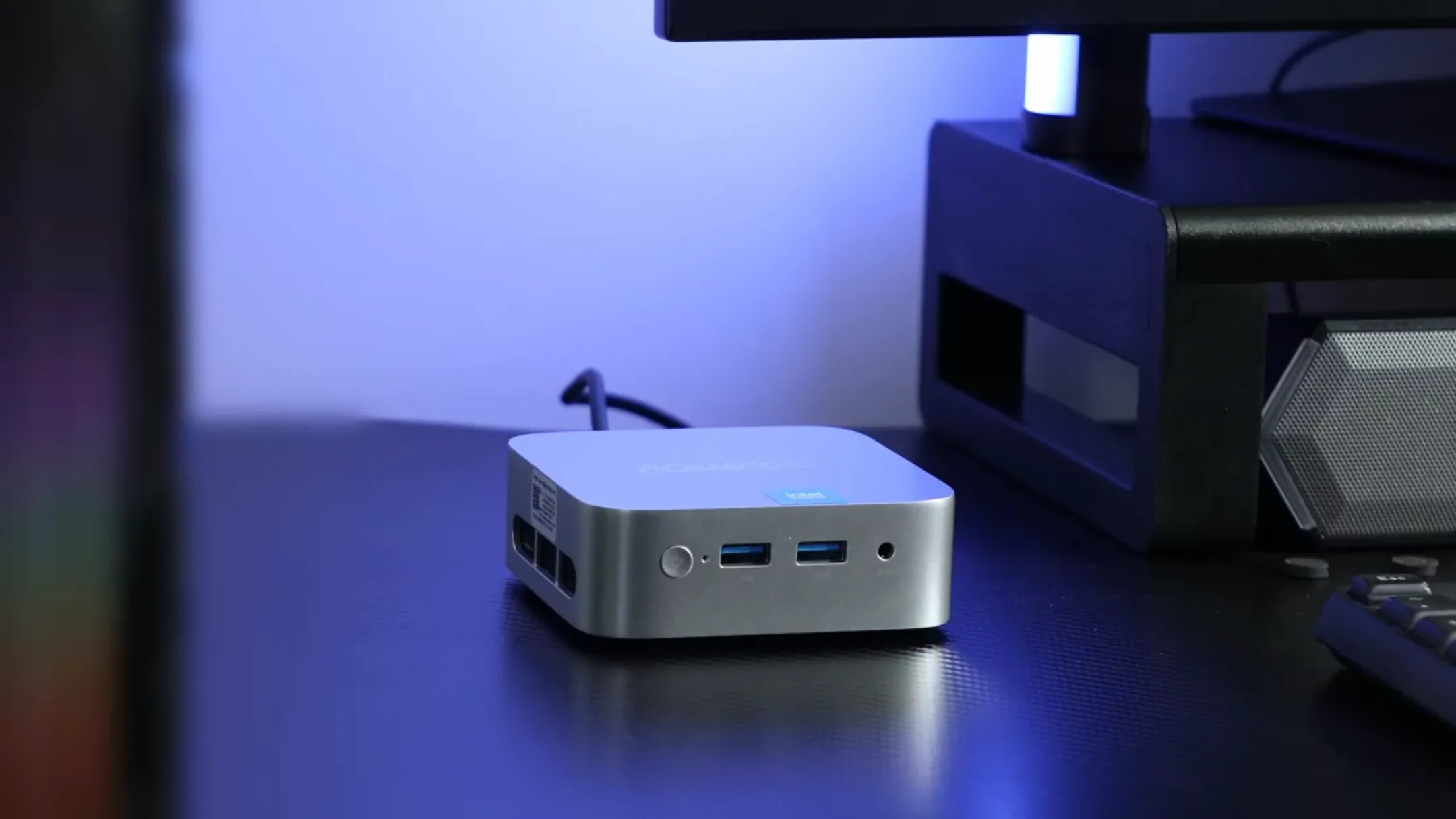 Thiết kế tổng thể và các cổng của máy tính mini ACEMAGIC N150