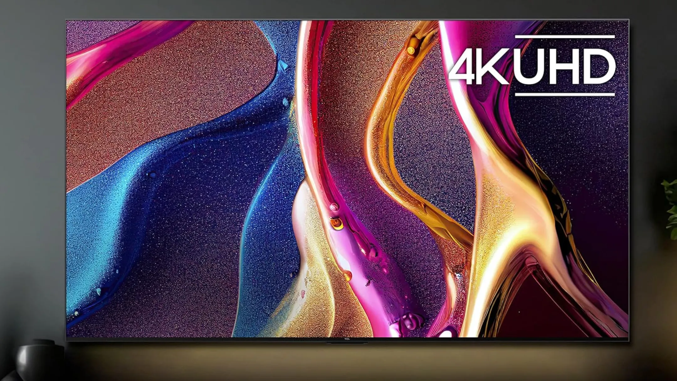 Tivi TCL Q7 QLED 4K treo tường, tối ưu không gian giải trí tại gia