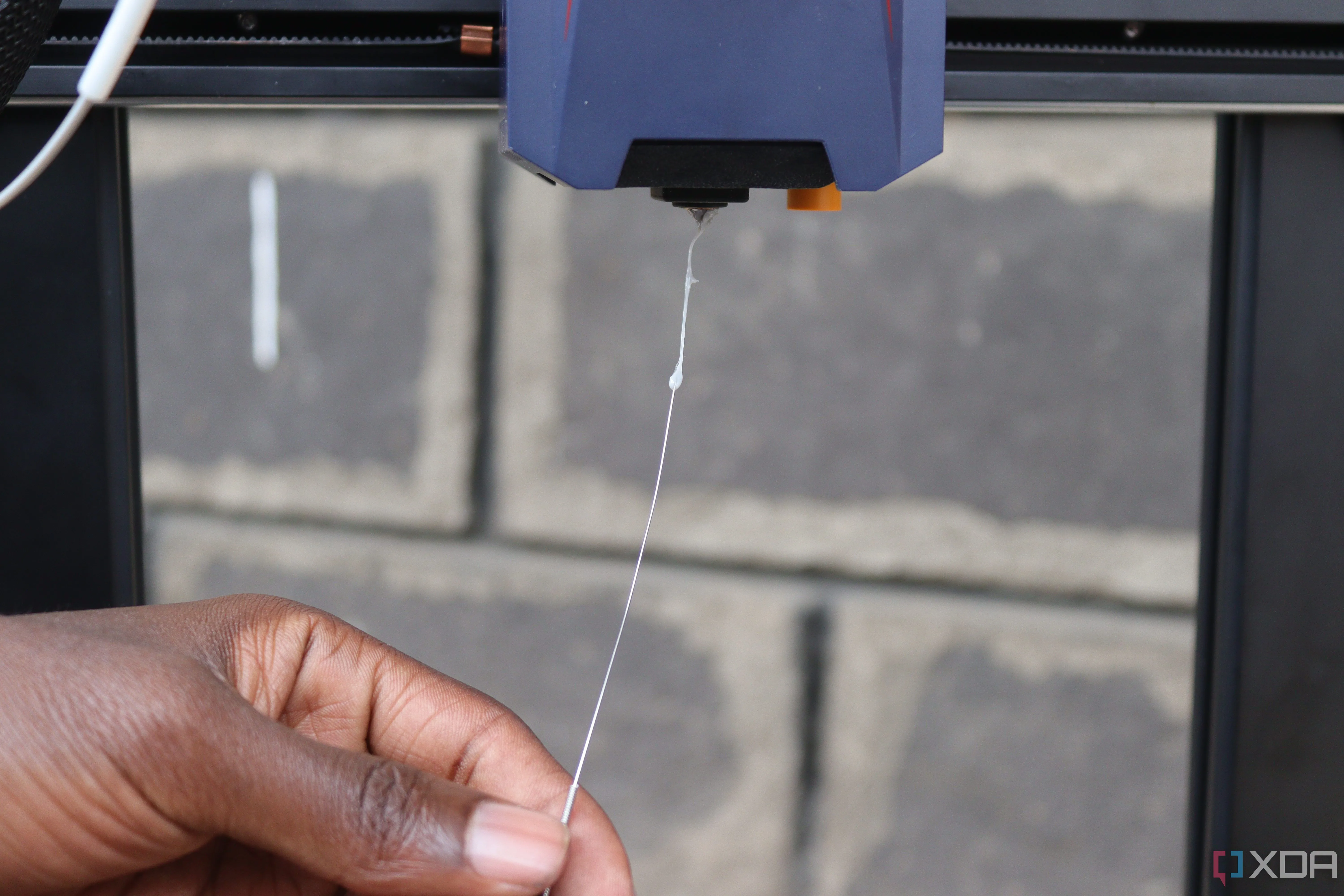 Vệ sinh đầu phun (nozzle) của máy in 3D Anycubic, bước quan trọng để tránh tắc nghẽn